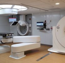 Treatment room with proton equipment